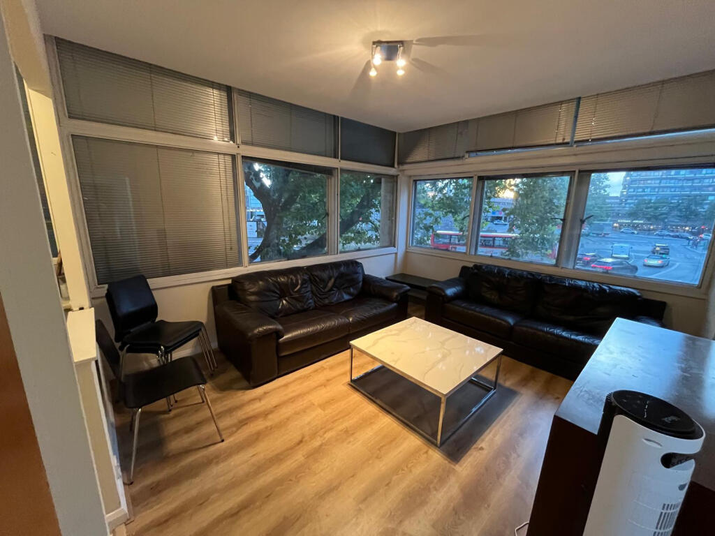 2 bed Apartment for rent in London. From Your City Property - London
