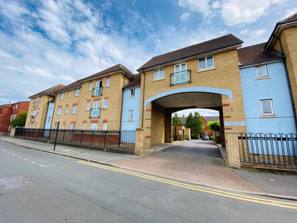 2 bed 1st Floor Flat for rent in London. From Your City Property - London 2 bed 1st Floor Flat for rent in London. From Your City Property - London