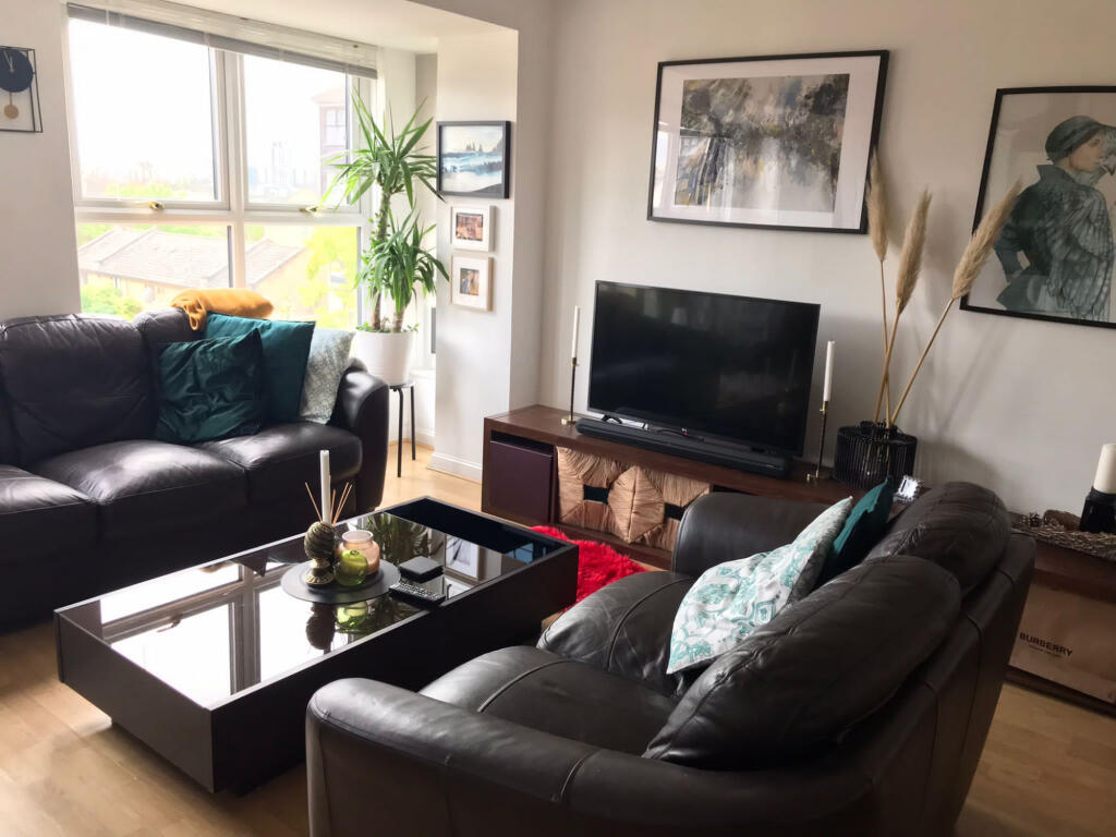 2 bed 1st Floor Flat for rent in London. From Your City Property - London