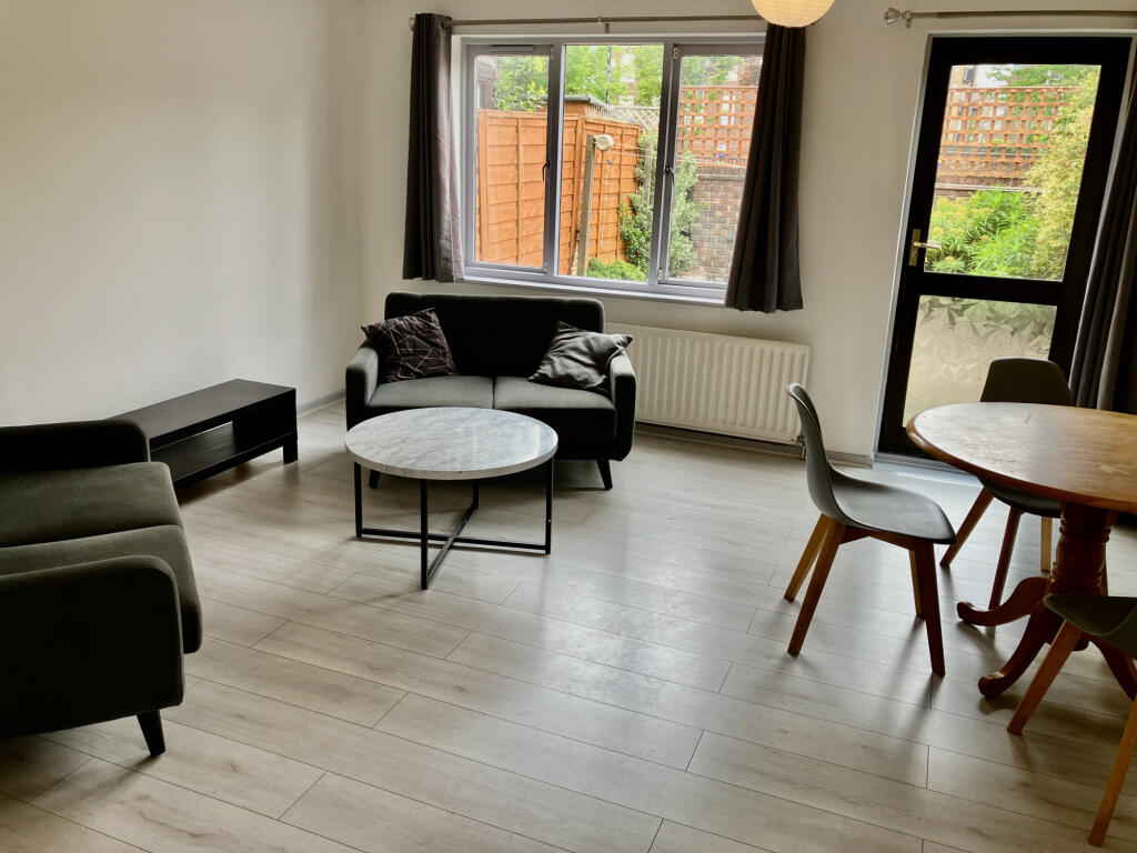 2 bed Mid Terraced House for rent in Camberwell. From Your City Property - London