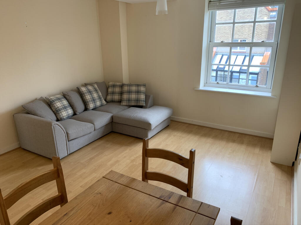 2 bed Apartment for rent in London. From Your City Property - London