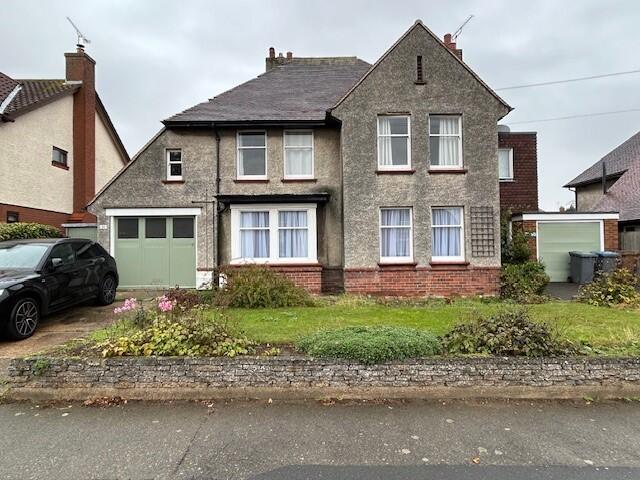 2 bed 1st Floor Flat for rent in Felixstowe. From Vikings Estate Agents - Felixstowe 2 bed 1st Floor Flat for rent in Felixstowe. From Vikings Estate Agents - Felixstowe