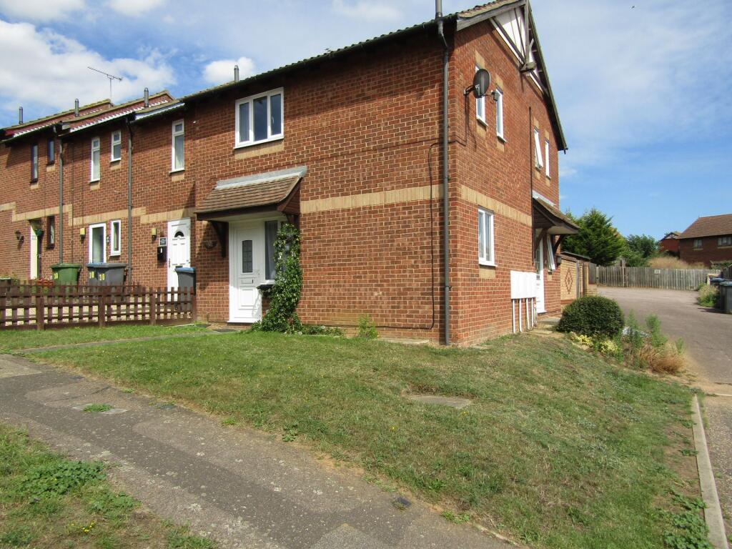 1 bed Detached for rent in Trimley St Mary. From Vikings Estate Agents - Felixstowe 1 bed Detached for rent in Trimley St Mary. From Vikings Estate Agents - Felixstowe