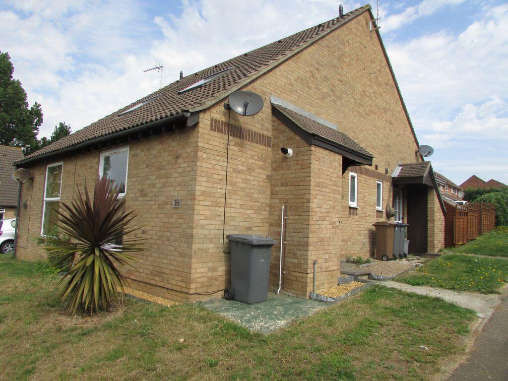 1 bed Detached for rent in Trimley St Mary. From Vikings Estate Agents - Felixstowe 1 bed Detached for rent in Trimley St Mary. From Vikings Estate Agents - Felixstowe