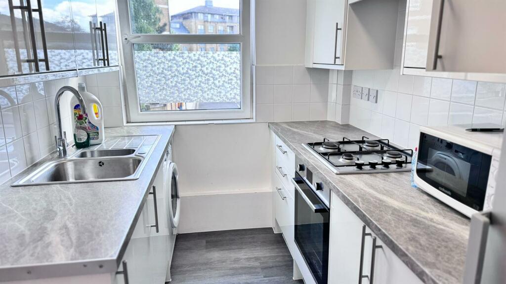 2 bed Flat for rent in Paddington. From Foundation Estates