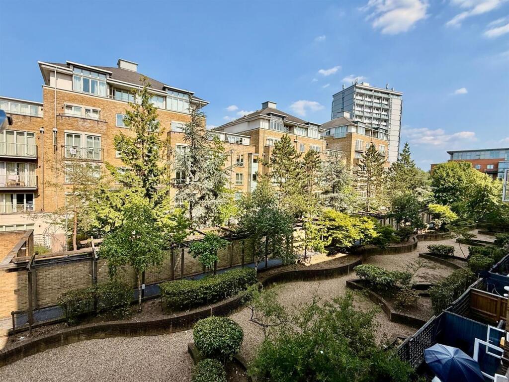 3 bed Apartment for rent in London. From Foundation Estates