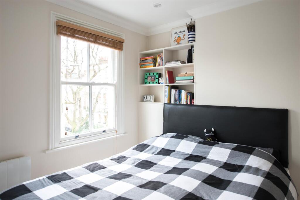 1 bed 1st Floor Flat for rent in Chelsea. From Foundation Estates