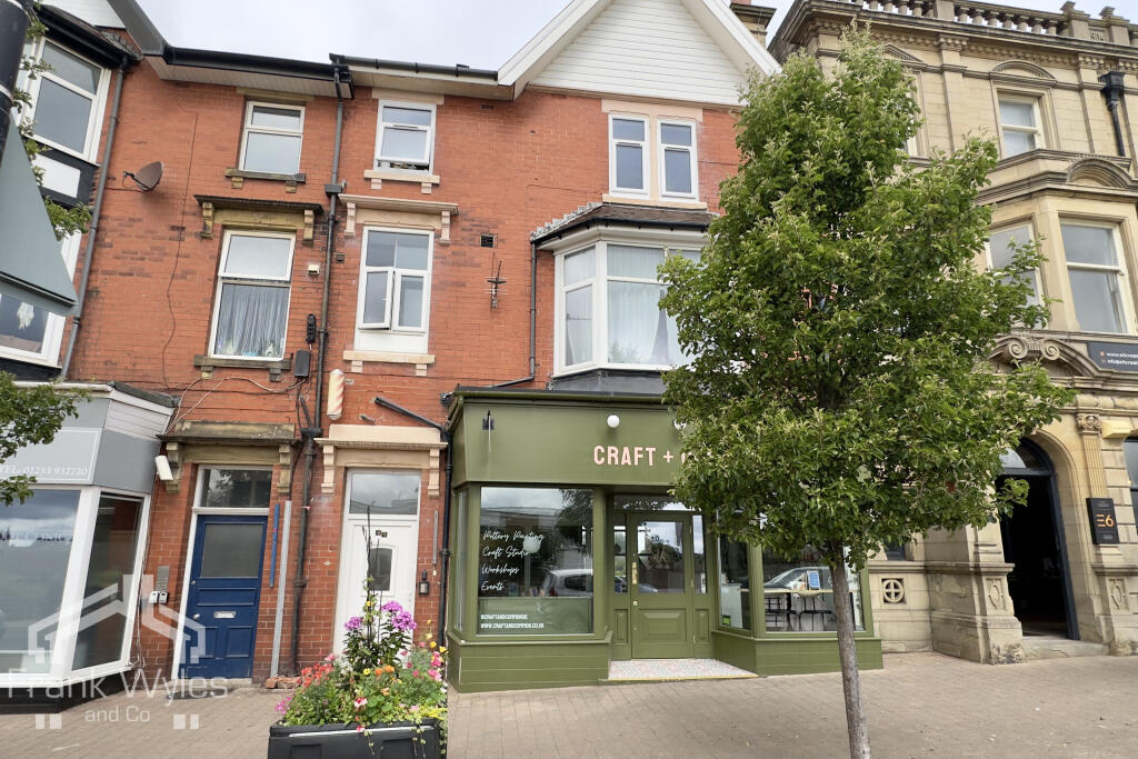 2 bed 1st Floor Flat for rent in Lytham St Anne's. From Frank Wyles and Co - Lytham Saint Annes