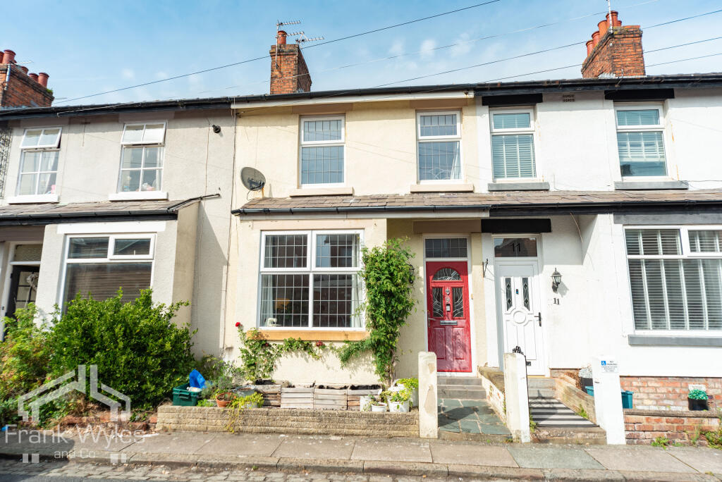 2 bed End of Terrace for rent in Lytham St Anne's. From Frank Wyles and Co - Lytham Saint Annes