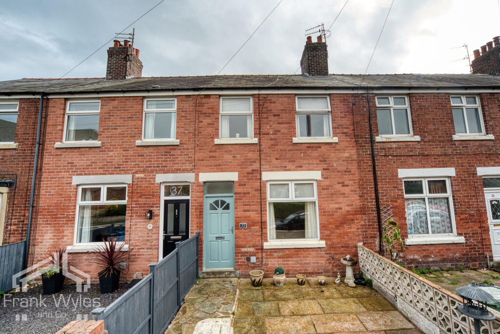 3 bed Mid Terraced House for rent in Moss Side. From Frank Wyles and Co - Lytham Saint Annes 3 bed Mid Terraced House for rent in Moss Side. From Frank Wyles and Co - Lytham Saint Annes