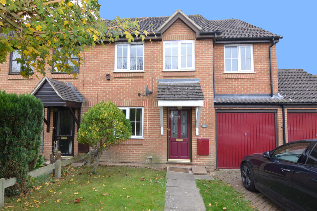 3 bed End of Terrace for rent in Wokingham. From Northwood - Wokingham