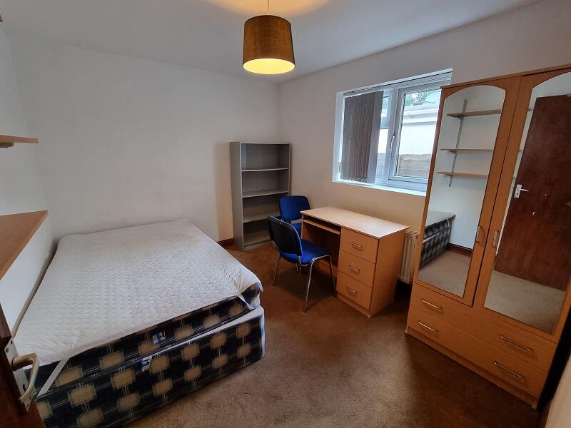 8 bed Semi Detached for rent in Birmingham. From Prestige Properties - Birmingham