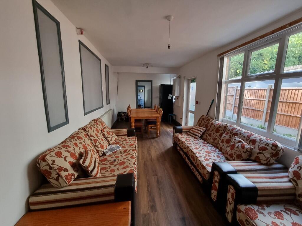 8 bed Mid Terraced House for rent in Birmingham. From Prestige Properties - Birmingham