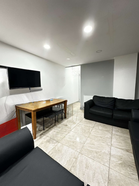 9 bed Semi Detached for rent in Birmingham. From Prestige Properties - Birmingham 9 bed Semi Detached for rent in Birmingham. From Prestige Properties - Birmingham