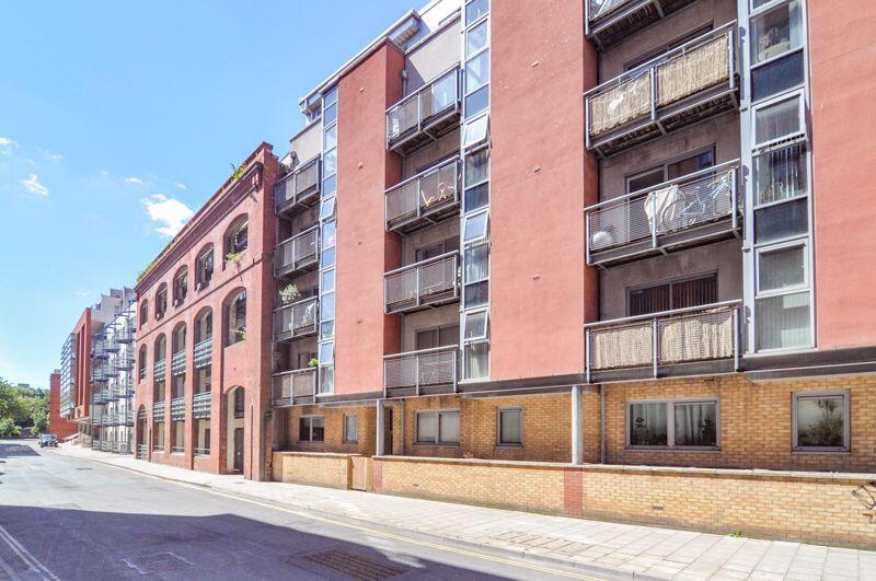 1 bed 1st Floor Flat for rent in Bristol. From HPG - Bristol