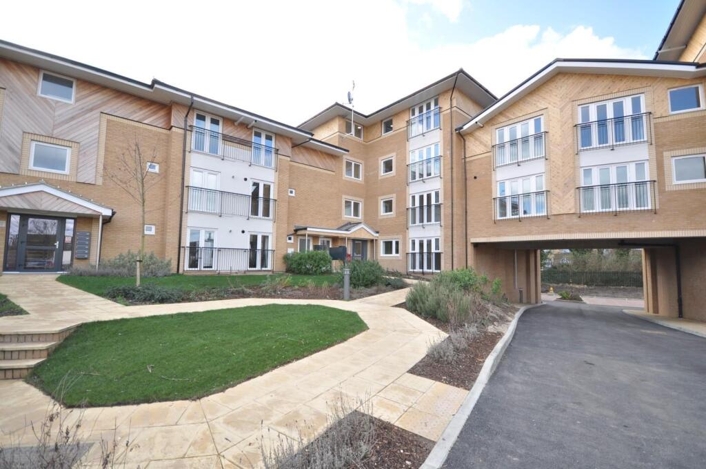 1 bed 1st Floor Flat for rent in Hornchurch. From Alternative Property Services