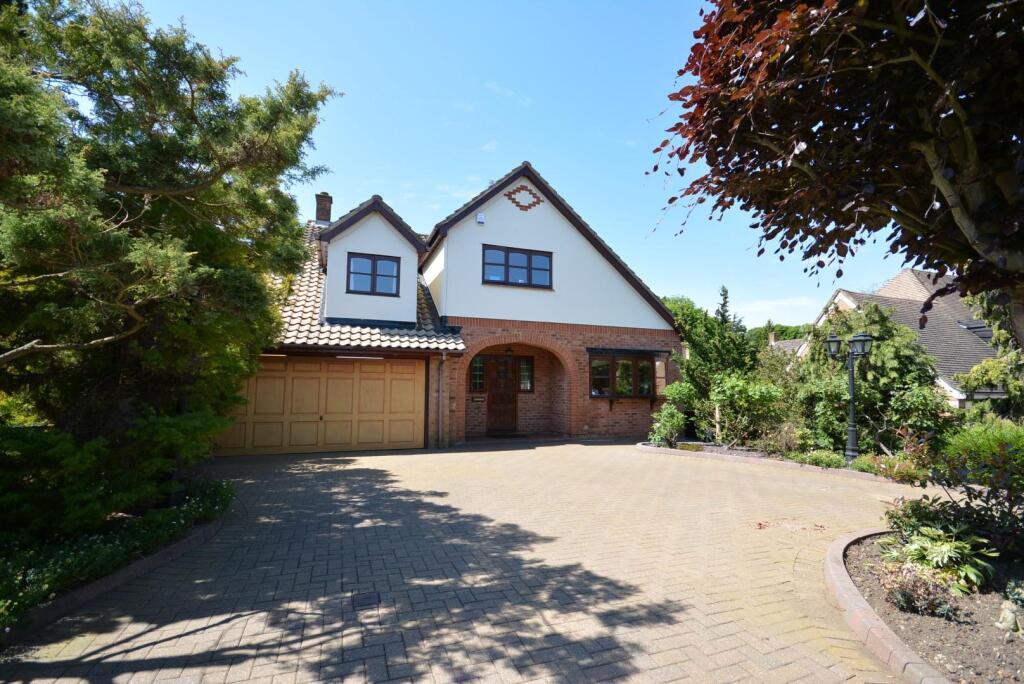 4 bed Detached for rent in Hornchurch. From Alternative Property Services