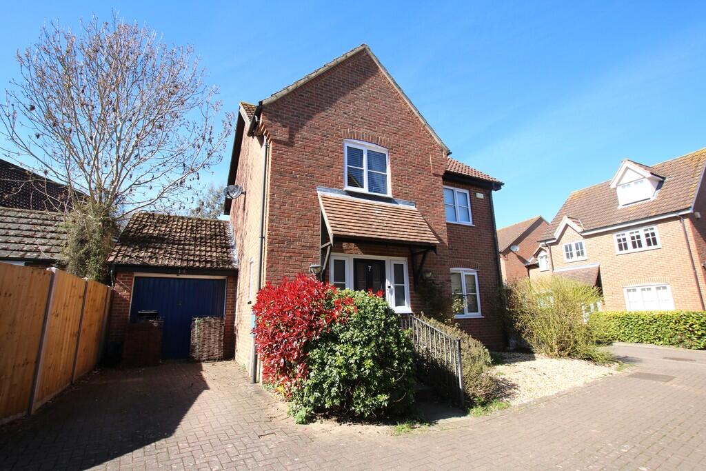 3 bed Detached for rent in Great Dunmow. From James & Co - Great Dunmow