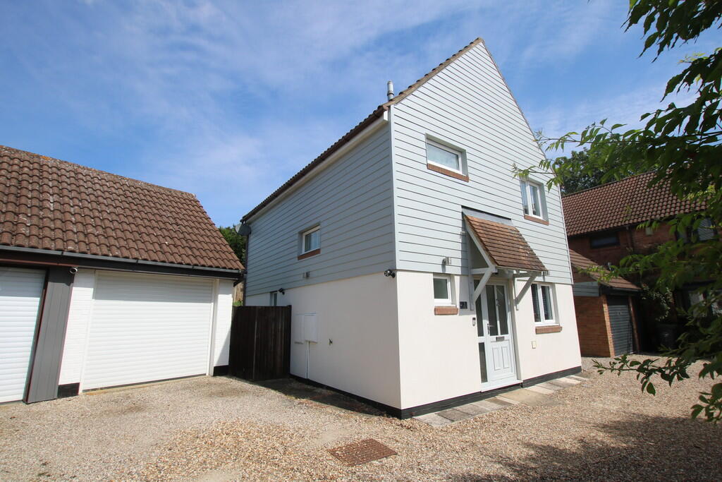 3 bed Detached for rent in Great Dunmow. From James & Co - Great Dunmow