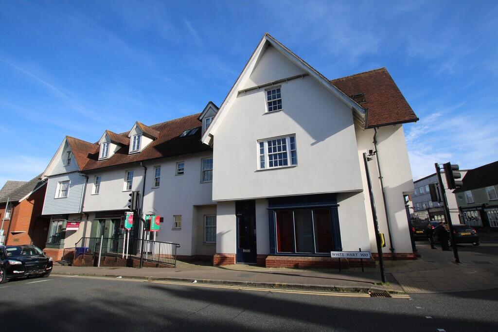 2 bed Apartment for rent in High Roding. From James & Co - Great Dunmow 2 bed Apartment for rent in High Roding. From James & Co - Great Dunmow