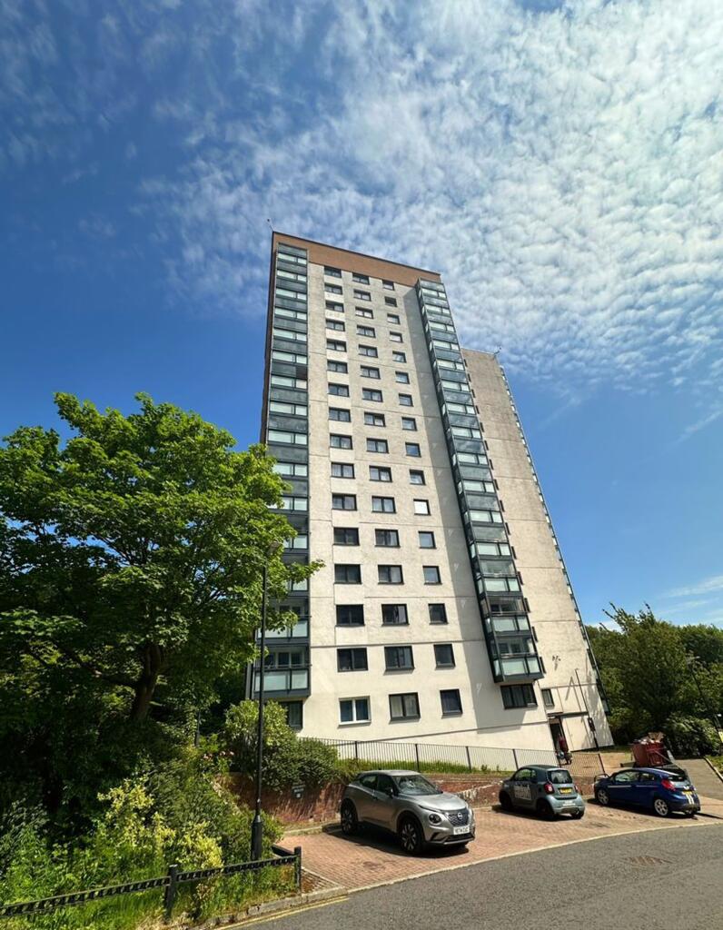 2 bed 1st Floor Flat for rent in Halifax. From Protheroe Property - Halifax
