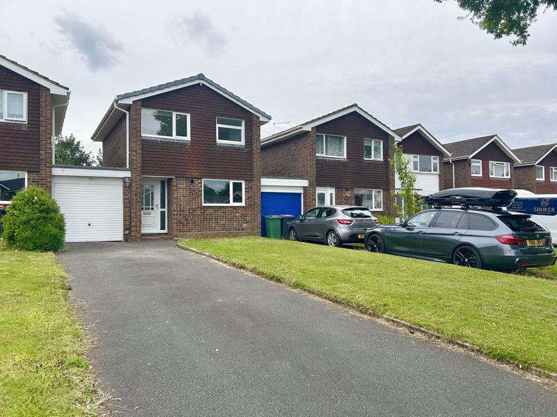 3 bed Detached for rent in Newport. From Barker Healey Property - Newport