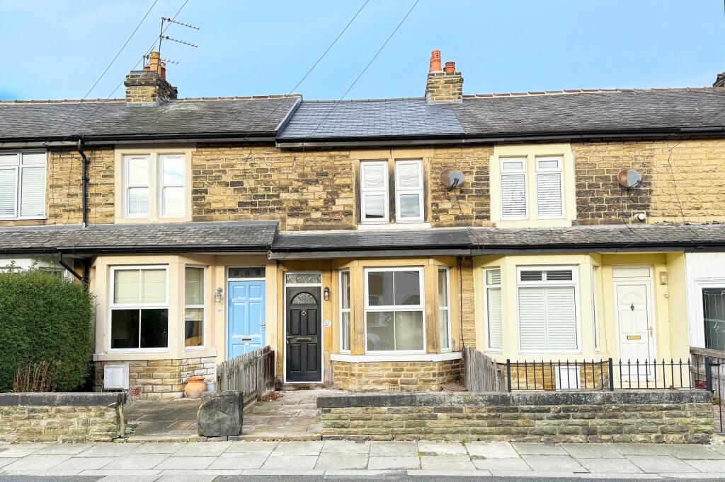 2 bed Mid Terraced House for rent in Harrogate. From Verity Frearson - Harrogate