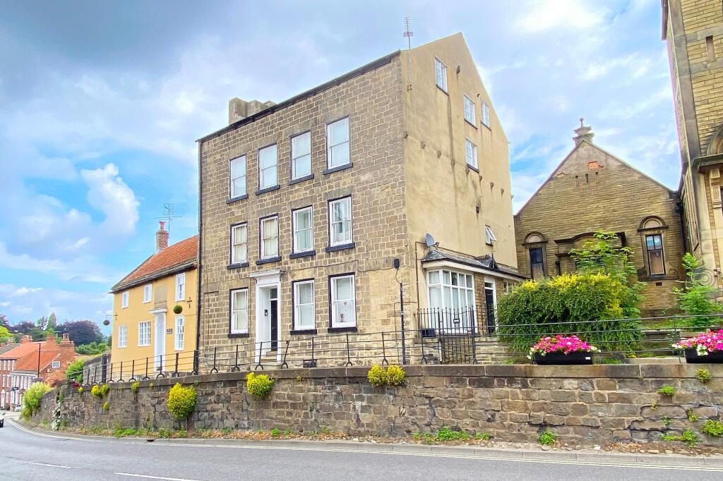 2 bed 1st Floor Flat for rent in Knaresborough. From Verity Frearson - Harrogate
