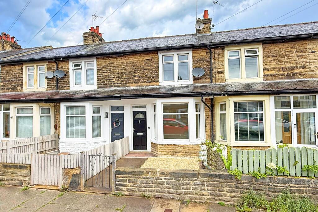 3 bed Mid Terraced House for rent in Harrogate. From Verity Frearson - Harrogate 3 bed Mid Terraced House for rent in Harrogate. From Verity Frearson - Harrogate