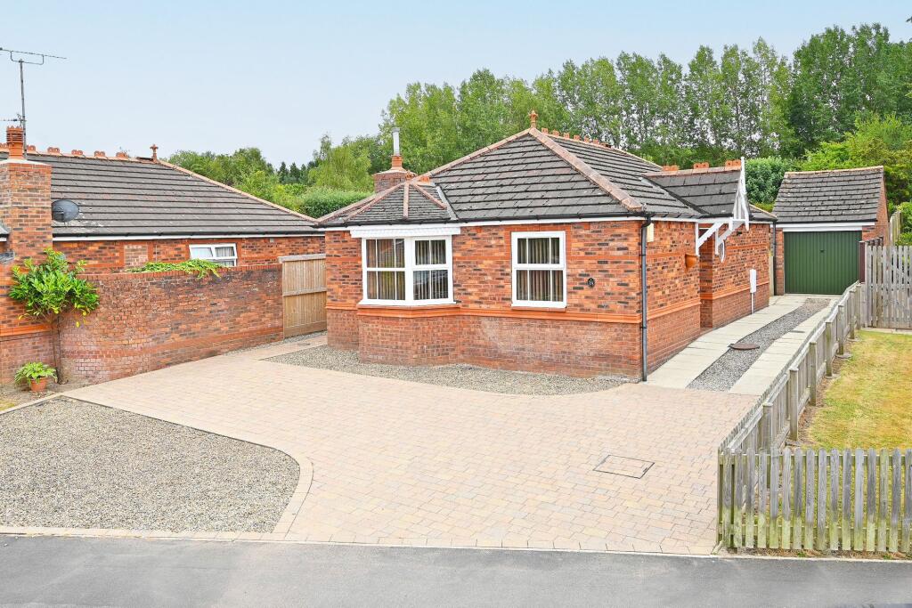 3 bed Detached bungalow for rent in Harrogate. From Verity Frearson - Harrogate