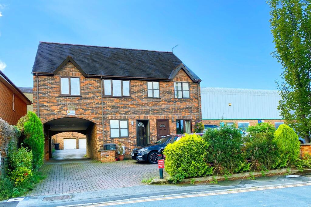 1 bed 1st Floor Flat for rent in Knaresborough. From Verity Frearson - Harrogate 1 bed 1st Floor Flat for rent in Knaresborough. From Verity Frearson - Harrogate