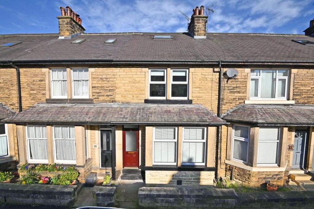 4 bed Mid Terraced House for rent in Harrogate. From Verity Frearson - Harrogate