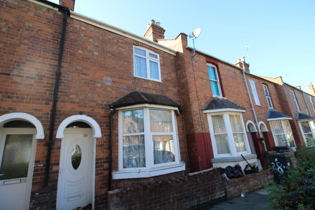 4 bed Mid Terraced House for rent in Whitnash. From Tara & Co - Leamington Spa