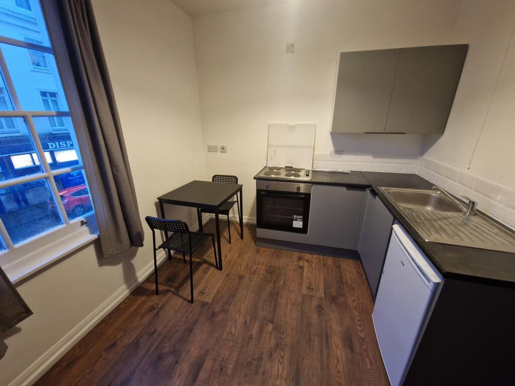 1 bed Apartment for rent in Whitnash. From Tara & Co - Leamington Spa