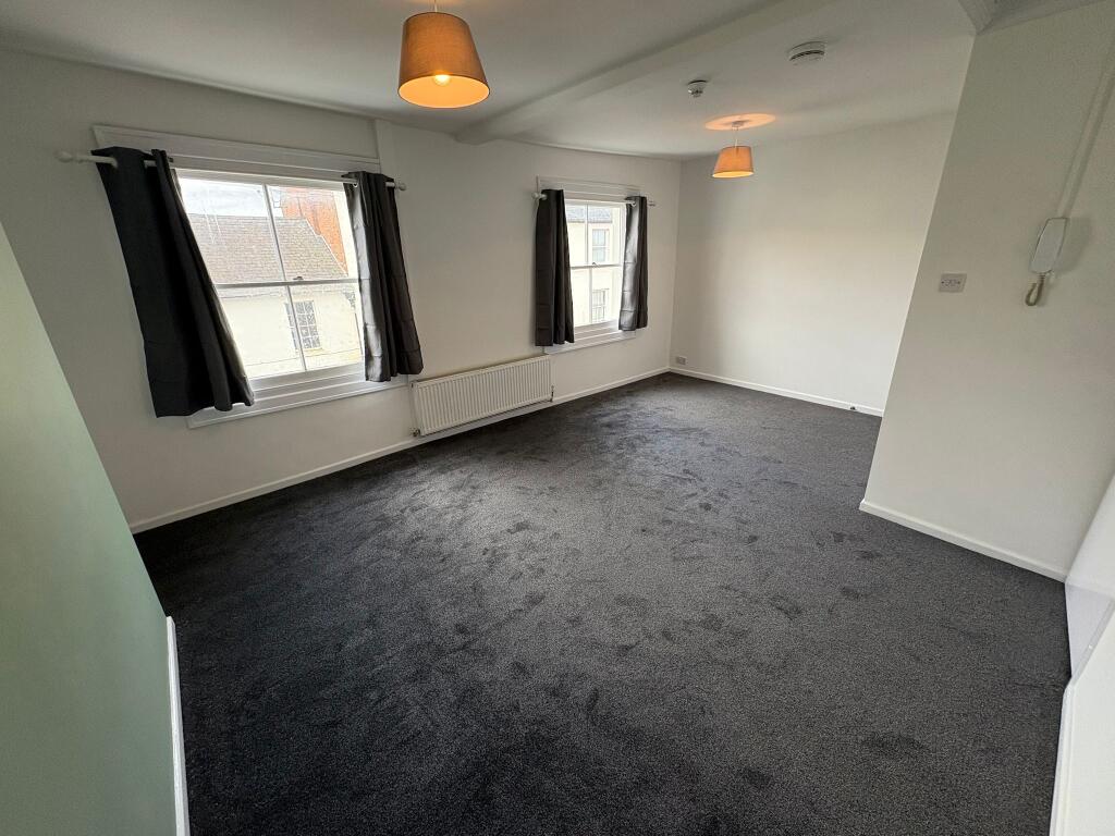 0 bed Studio for rent in Whitnash. From Tara & Co - Leamington Spa