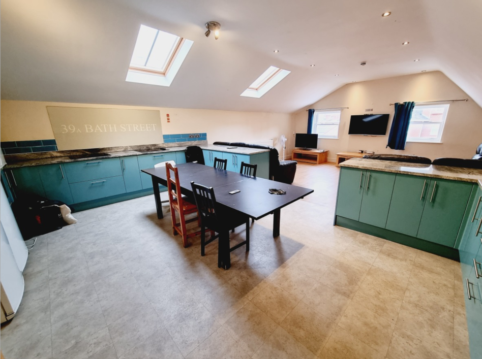 1 bed House Share for rent in Whitnash. From Tara & Co - Leamington Spa