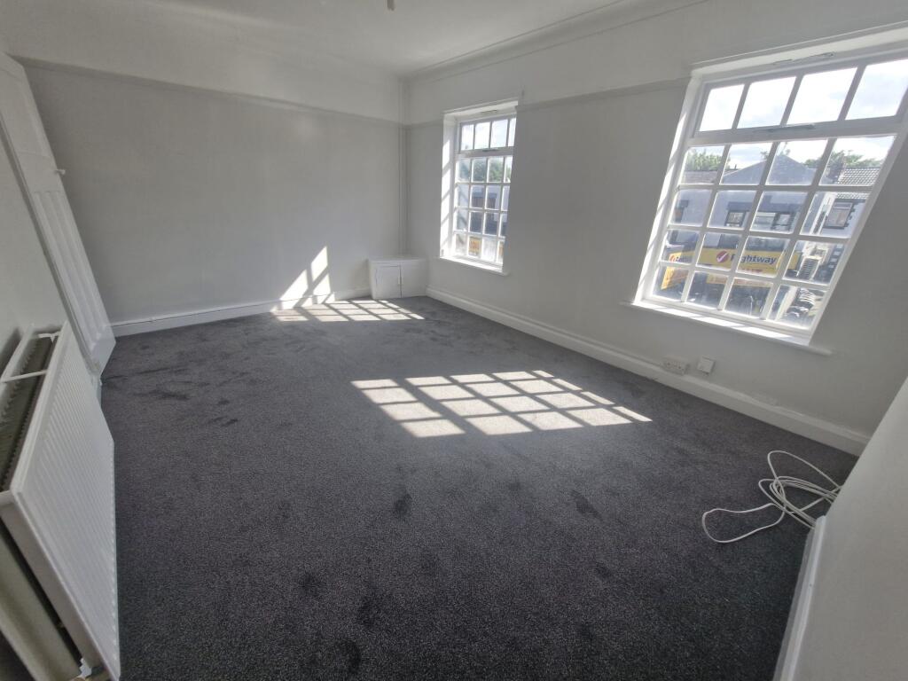 2 bed 1st Floor Flat for rent in Neston. From Smith and Sons - Auctions 2 bed 1st Floor Flat for rent in Neston. From Smith and Sons - Auctions