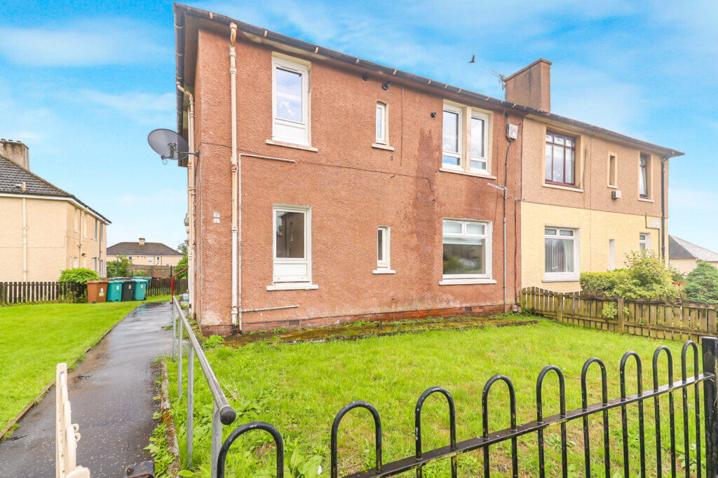 2 bed 1st Floor Flat for rent in Calderbank. From Colin Tomney Estate Agency Ltd - Airdrie 2 bed 1st Floor Flat for rent in Calderbank. From Colin Tomney Estate Agency Ltd - Airdrie