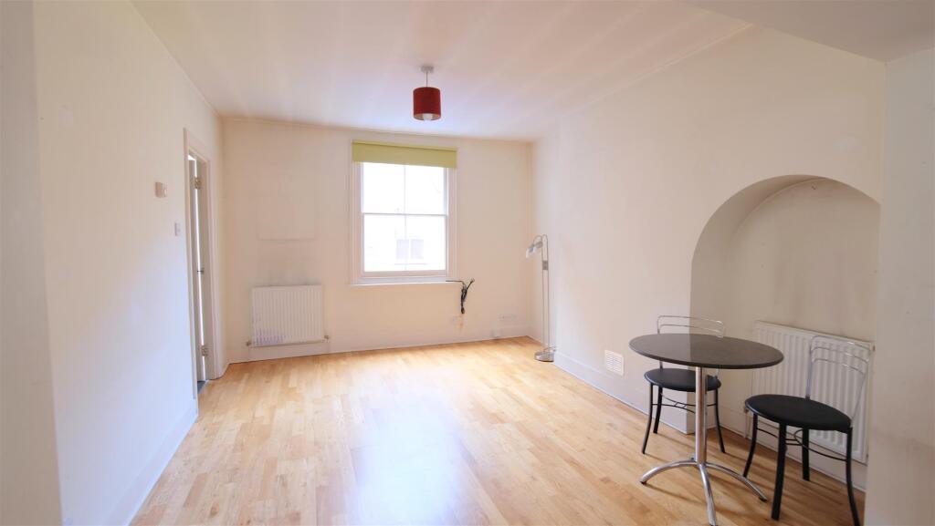 1 bed Apartment for rent in Hampstead. From Greenstone Residential - St. Johns Wood