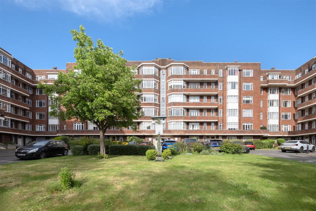 2 bed Apartment for rent in London. From Greenstone Residential - St. Johns Wood