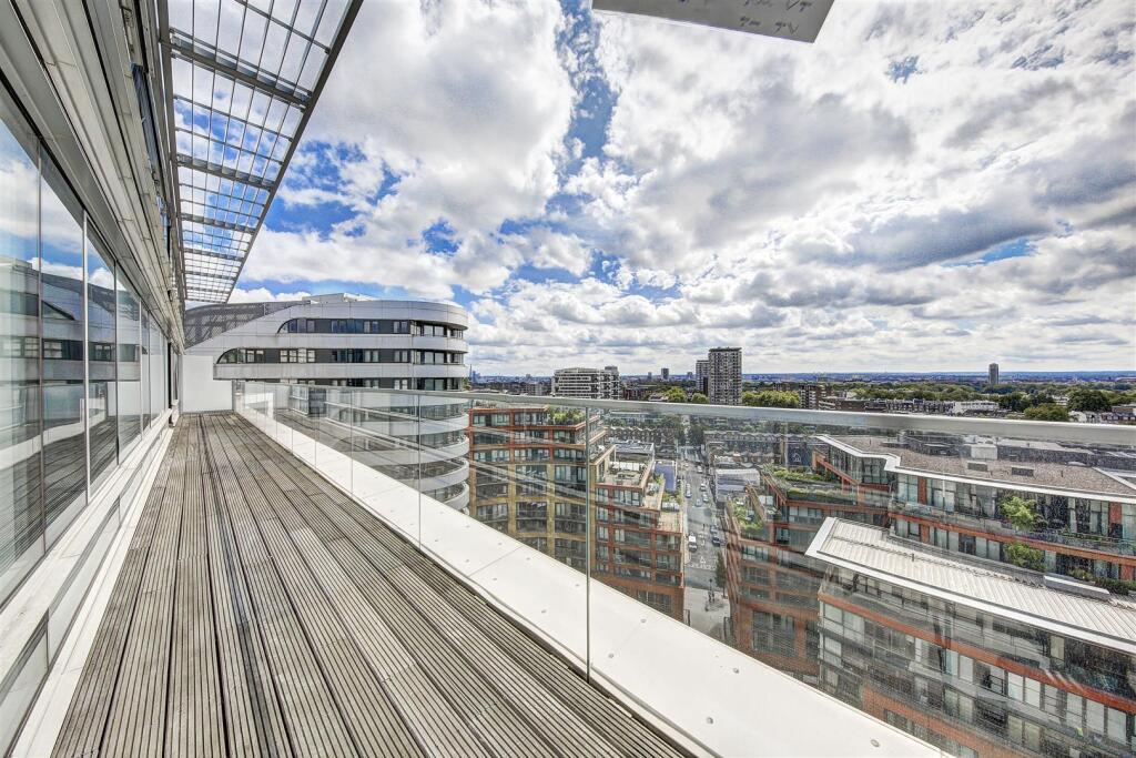 3 bed Apartment for rent in London. From Greenstone Residential - St. Johns Wood