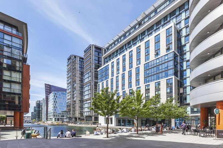 3 bed Apartment for rent in Paddington. From Greenstone Residential - St. Johns Wood