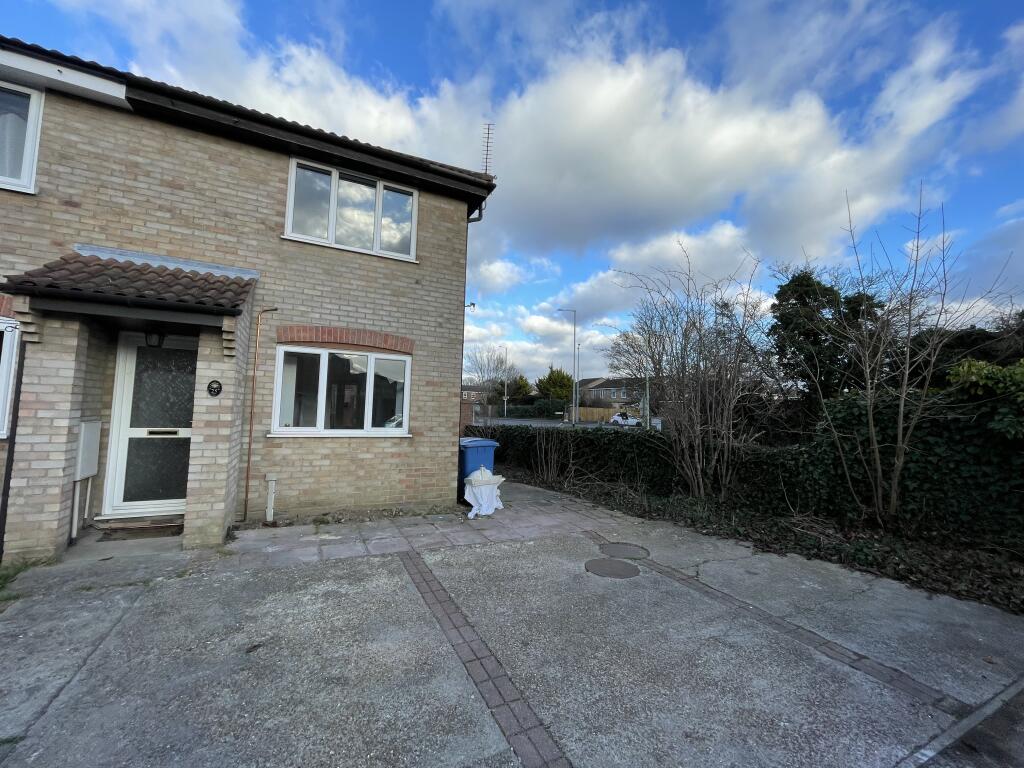 2 bed Detached House for rent in Belstead. From Pennington