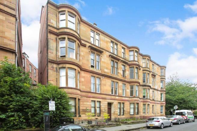 3 bed Flat for rent in Glasgow. From 1st Lets