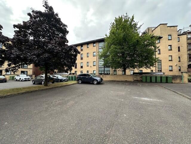 2 bed 1st Floor Flat for rent in Glasgow. From 1st Lets