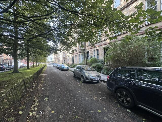 0 bed Flat Share for rent in Glasgow. From 1st Lets
