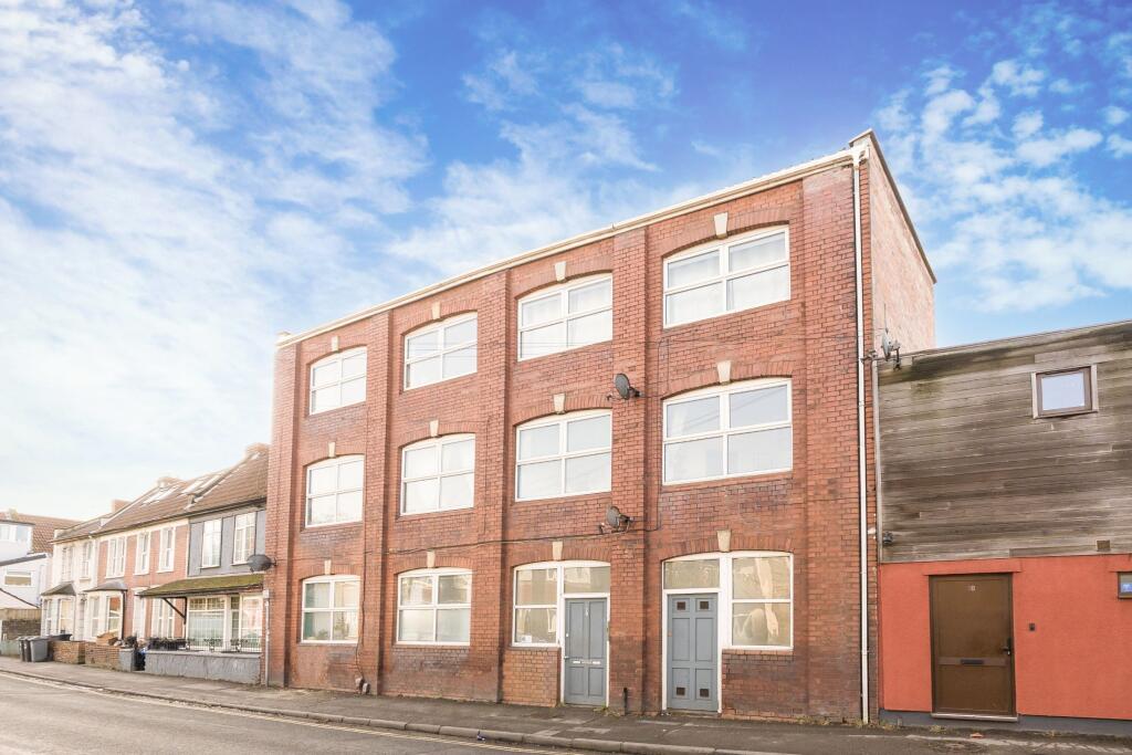 2 bed Apartment for rent in Bristol. From Holbrook Moran - Redfield