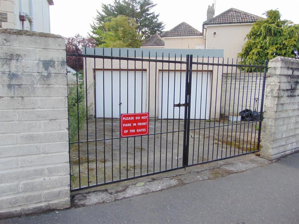 0 bed Garages for rent in Bristol. From Holbrook Moran - Redfield