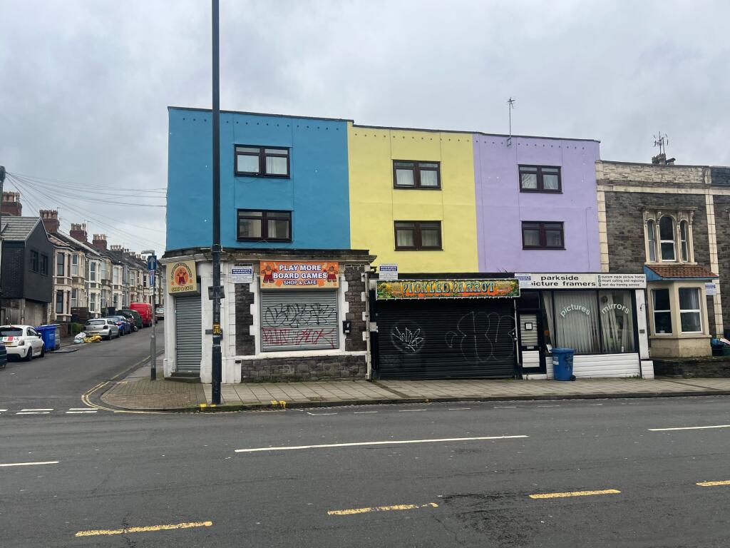 1 bed House Share for rent in Crofts End. From Holbrook Moran - Redfield