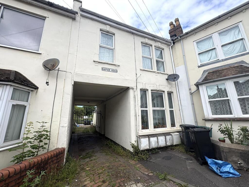 1 bed 1st Floor Flat for rent in Bristol. From Holbrook Moran - Redfield